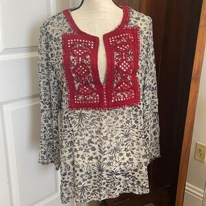 Absolutely beautiful Figue embellished blouse with embroidery.